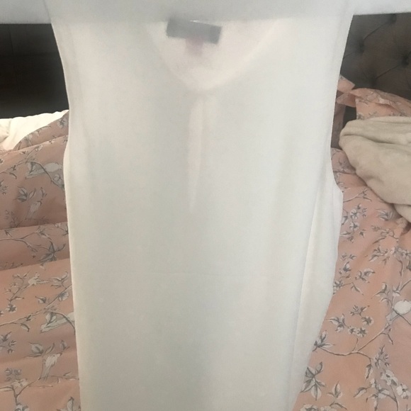 NEW WOUT TAG VINCE CAMUTO SHEER RUFFLE BLOUSE XS - Picture 3 of 5